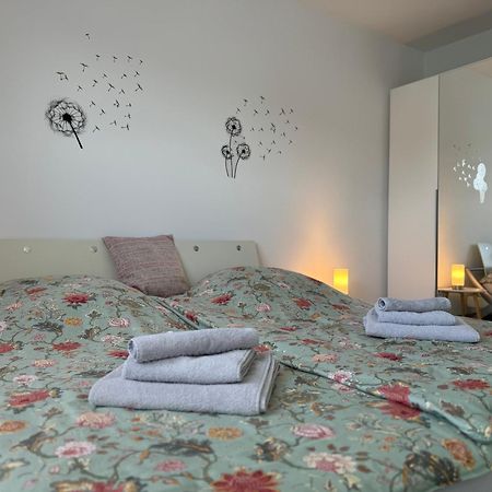 Ruhrpott Residenz - 3 Zimmer Suite - 70Qm Mit Balkon Oberhausen  Ngoại thất bức ảnh