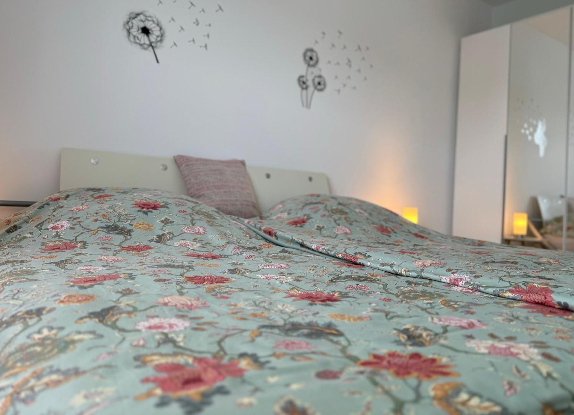 Ruhrpott Residenz - 3 Zimmer Suite - 70Qm Mit Balkon Oberhausen  Ngoại thất bức ảnh